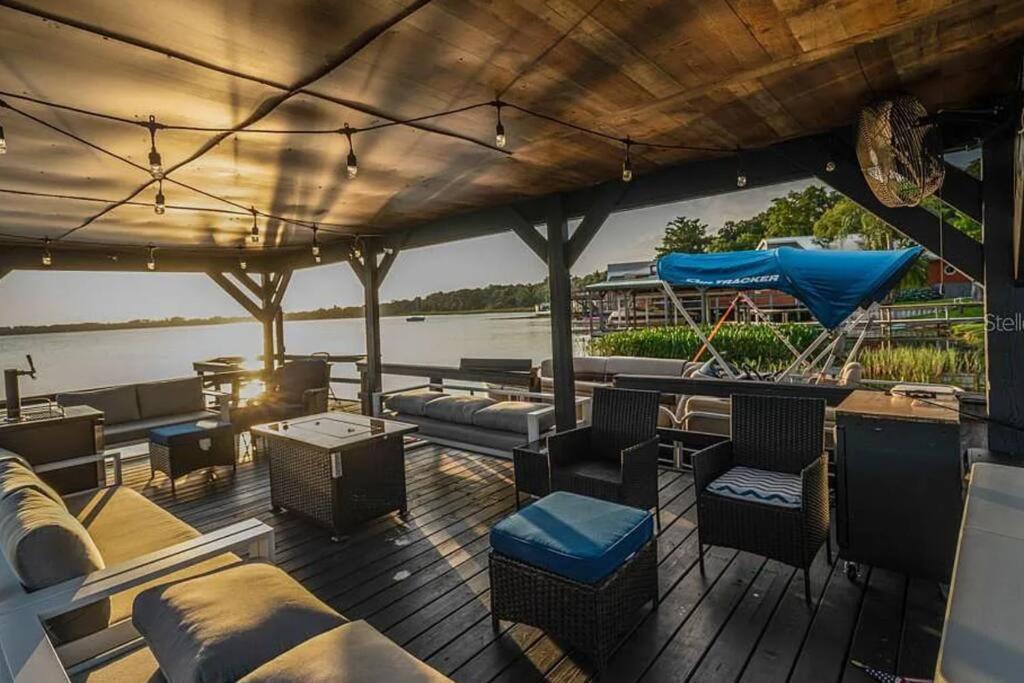 Lakefront Duplex With Pontoon Boat 2 Bedroom Home Маунт-Дора Экстерьер фото